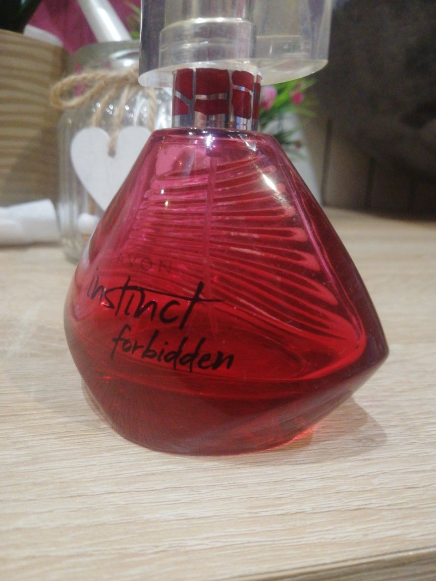 Perfumy Avon Instinct forbidden