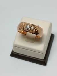 Золотое кольцо 583 проба с бриллиантом