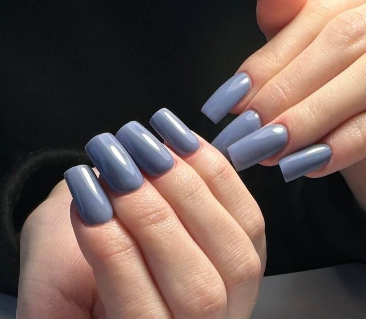 Манікюр,нарощування нігтів