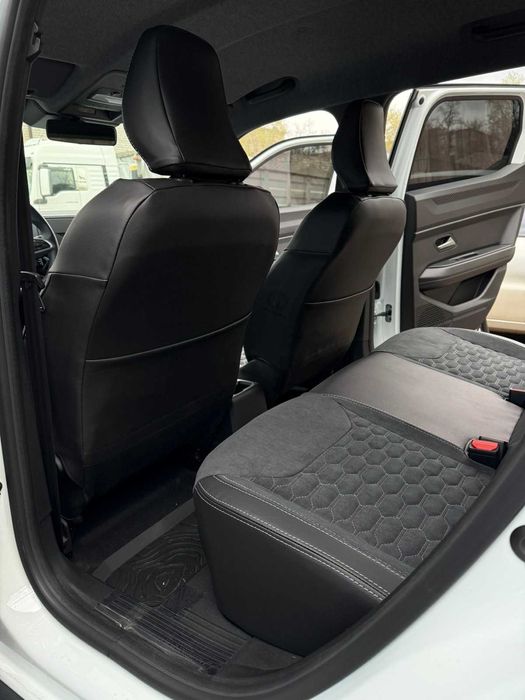 Чохли для Нового Renault Duster III 2025