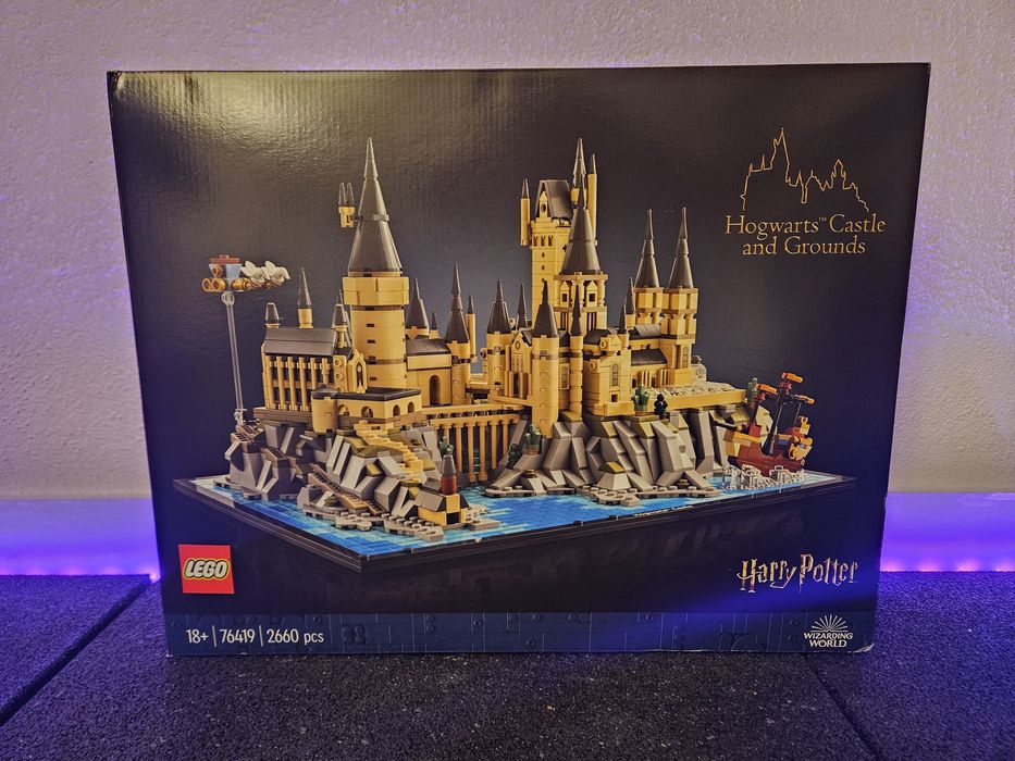 Lego Harry Potter Hogwarts Castle and Grounds