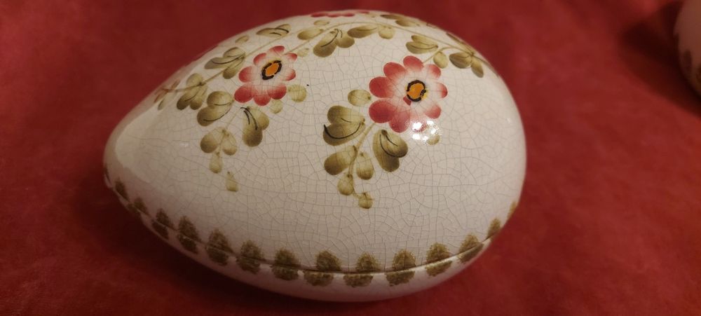 Jajo  - Szkatułka  - Porcelana