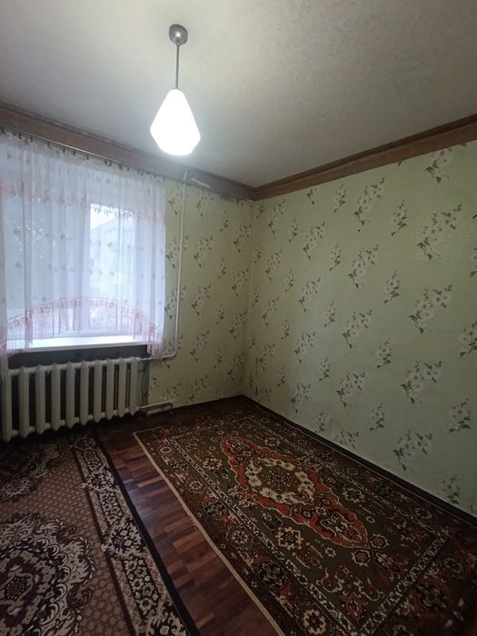 Оренда 3-х кімн.кв. 7/9 без меблі (Космос)