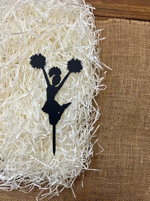 Czarny topper na tort chilliderka