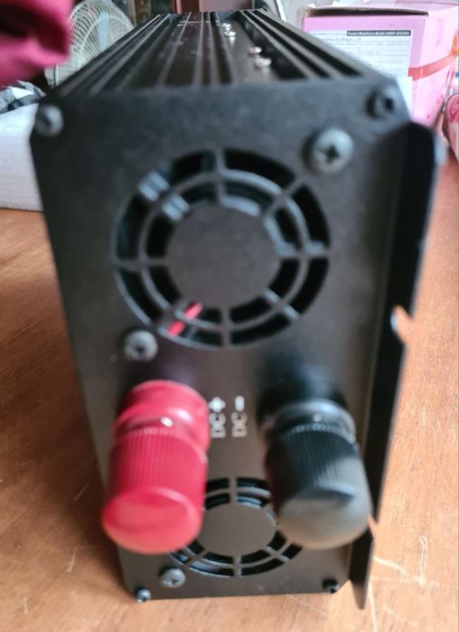 Інвертор CJ-3500Q Перетворювач напруги 12V/220V 3500W