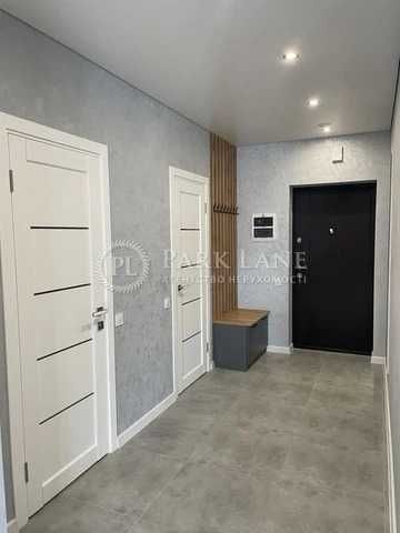 Без % Варшавский 3 Продам большую 2к квартиру новый ремонт Ретровиль