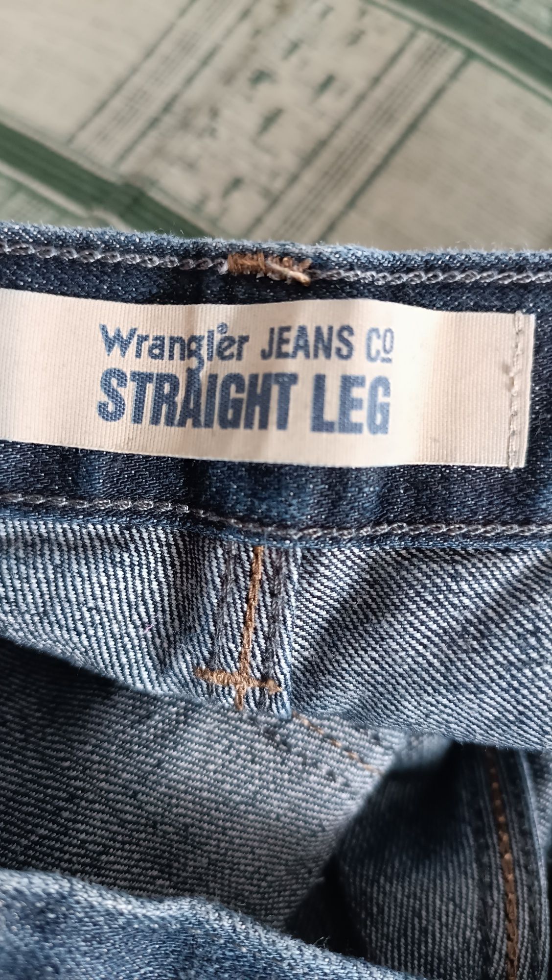 Spodnie jeansowe Wrangler roz 164