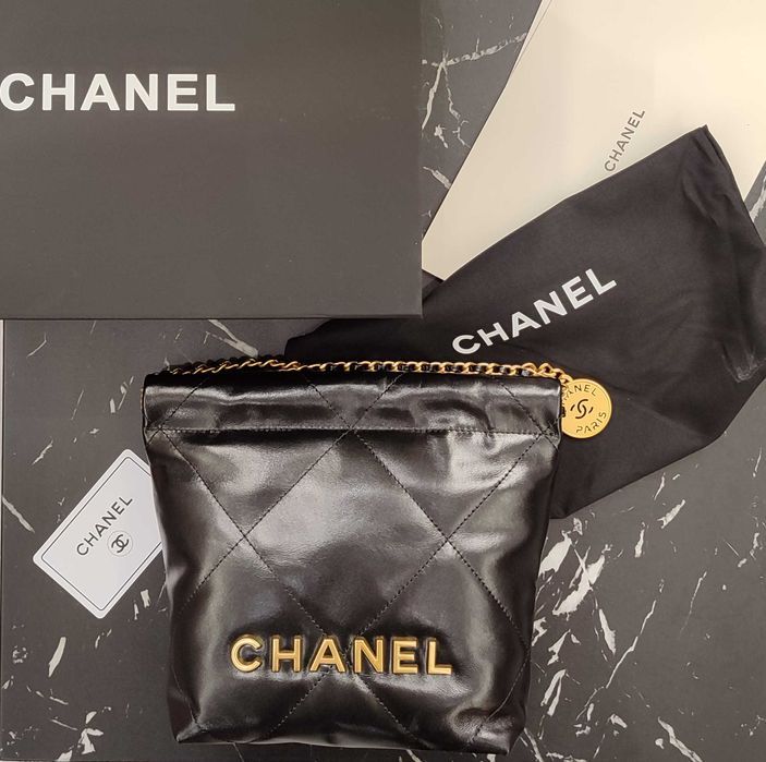 Сумка 22 Mini Handbag Black