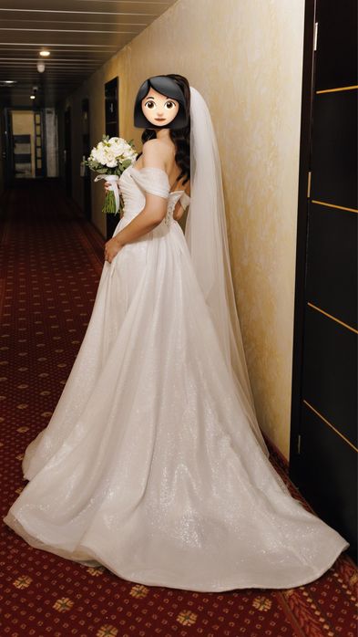 Весільна сукня, розмір S, 42-44