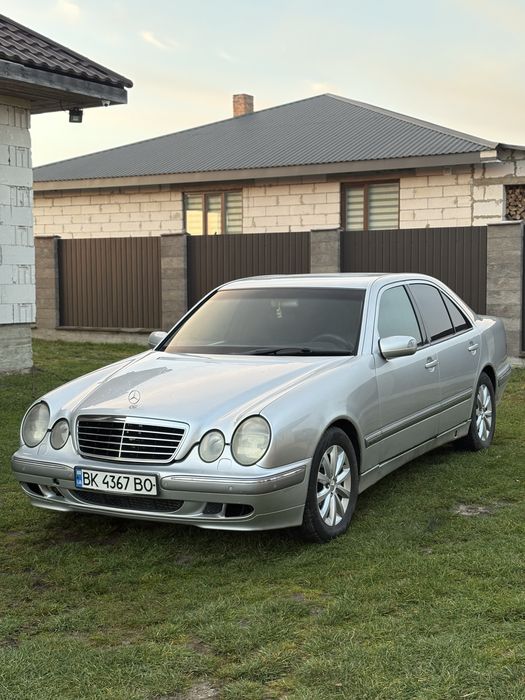 Продам Мерседес w210