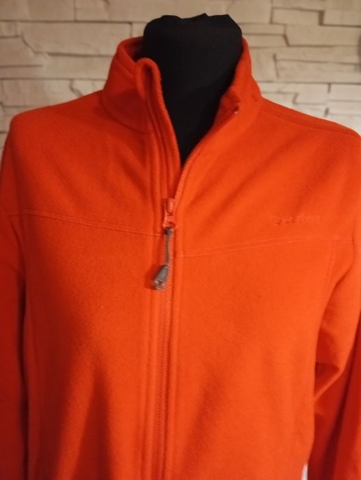 Bluza damska rozmiar 42
Brak metki będzie to XL
Proszę się sugerować w