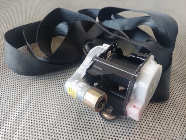 Cinto frente esquerdo MAZDA 2 (DY)