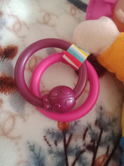 Лялька М'яка іграшка-підвіска Lamaze