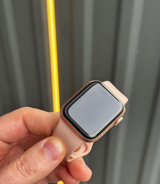 Apple Watch 6 40mm LTE gold