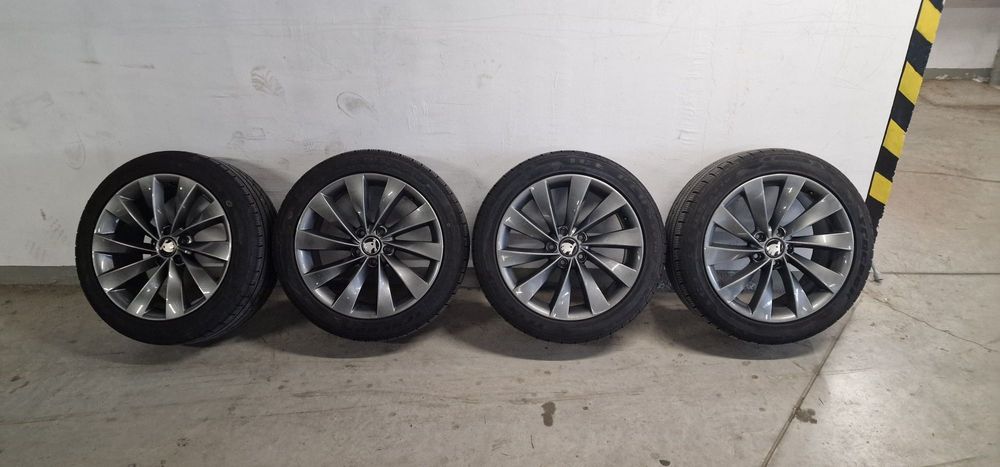Oryginalne kola zimowe do Volkswagen Skoda, felgi alu  8.0Jx18H2 ET41