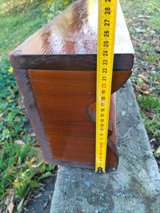 Solidna dębowa półka PRL