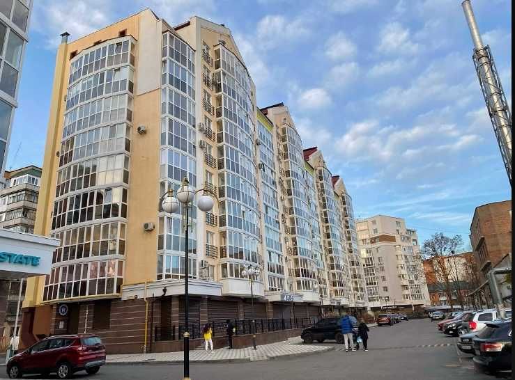 ApartPoltava 1-bedroom з великою кухнею та шикарною панорамою