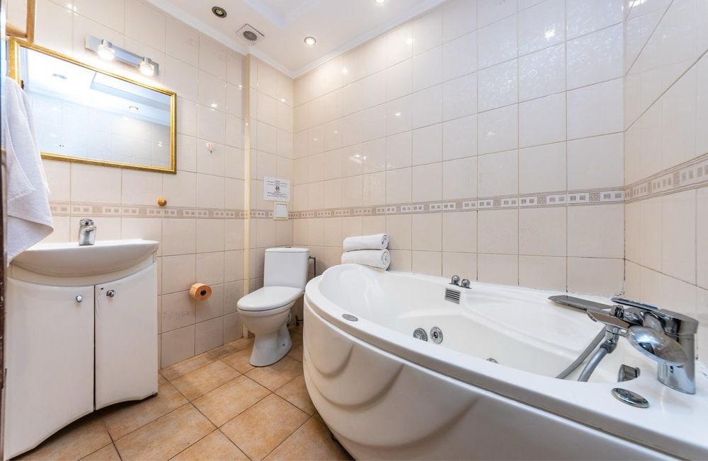 Однокімнатна квартира в центре на Майдане Незал.вул Софіївская  23