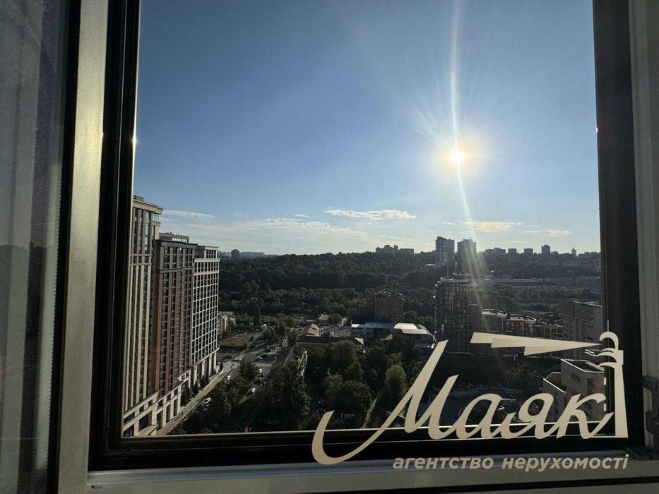 Продажа 2-х комнатной квартиры в ЖК Владимирский ул.Антоновича 109