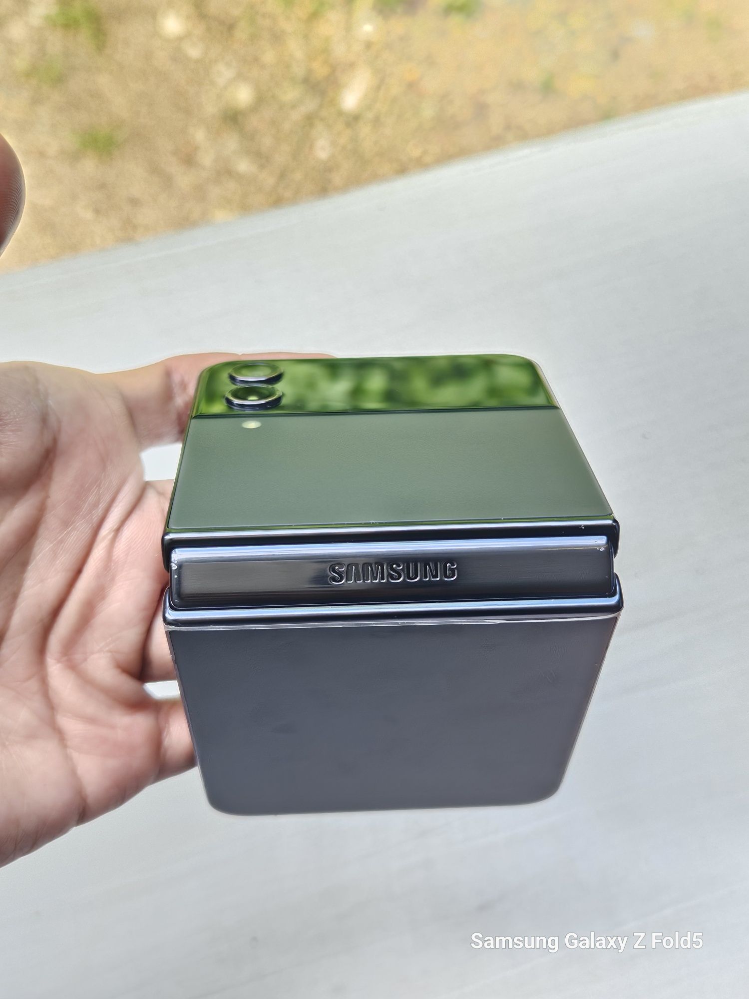 Samsung Galaxy Z Flip 4, Nowe Ekran i Nowe Bateria, super stan