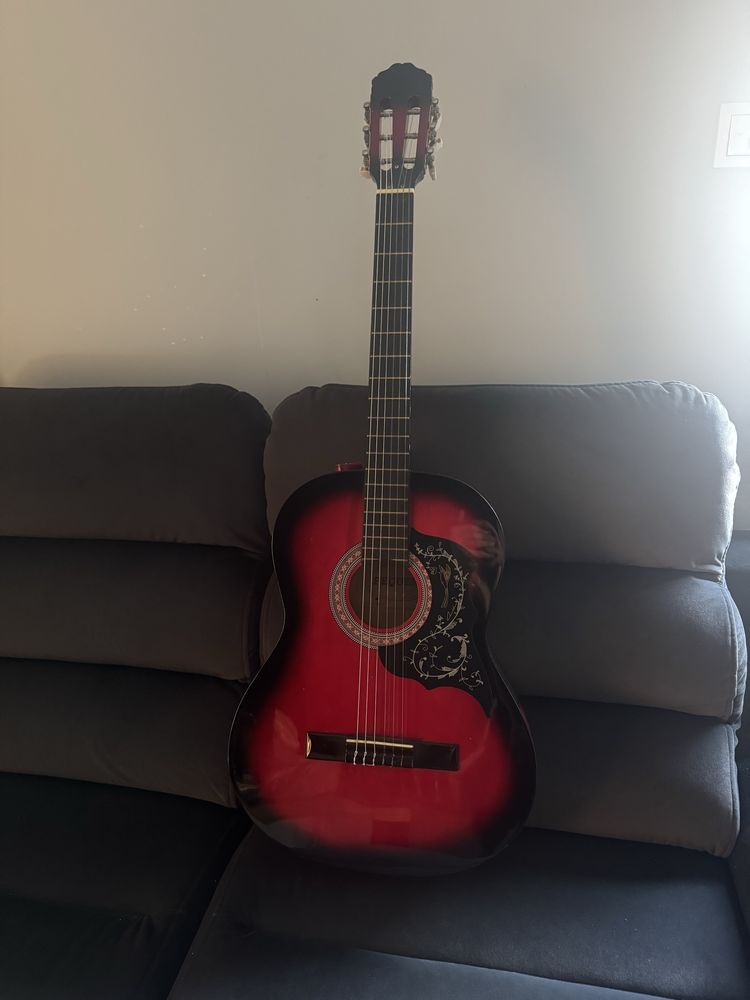 Gitara klasyczna Pequena CG-94RDS