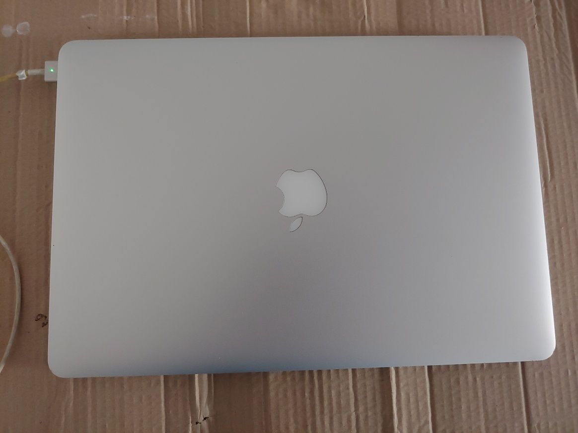 Ноутбук Apple MacbookPro A1398 Retina 15-inch, i7, 16gb, 512ssd