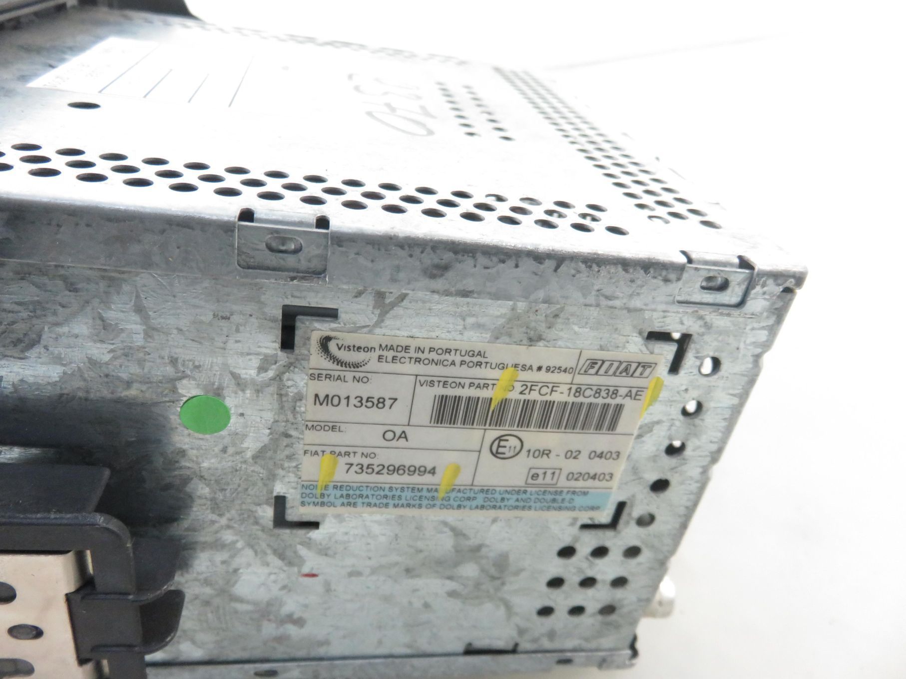RADIO KASETA  FIAT STILO 735296994 2FCF18C838AE ROZKODOWANE