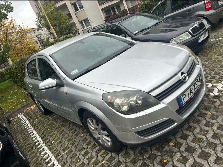 продаю для ЗСУ Opel Astra H 2004 року