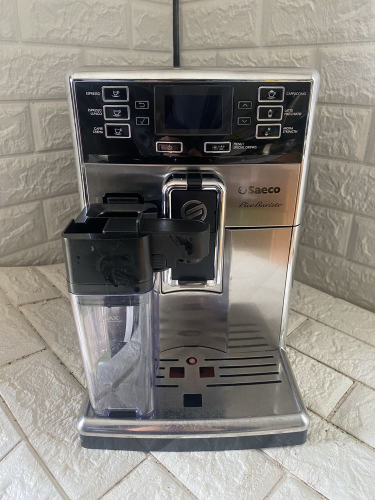 Кавомашина Saeco Pico Baristo HD 8927