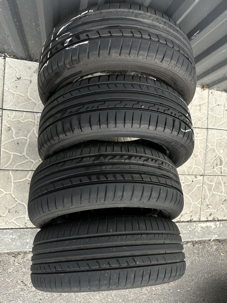 Літні шини Dunlop 205/55 r16