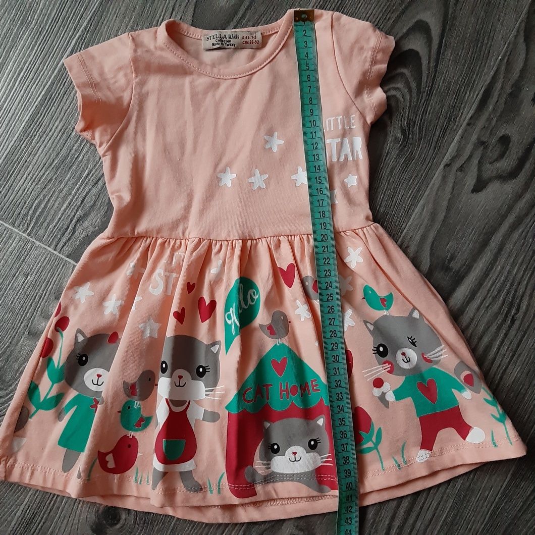 Продам платья для маленьких принцесс