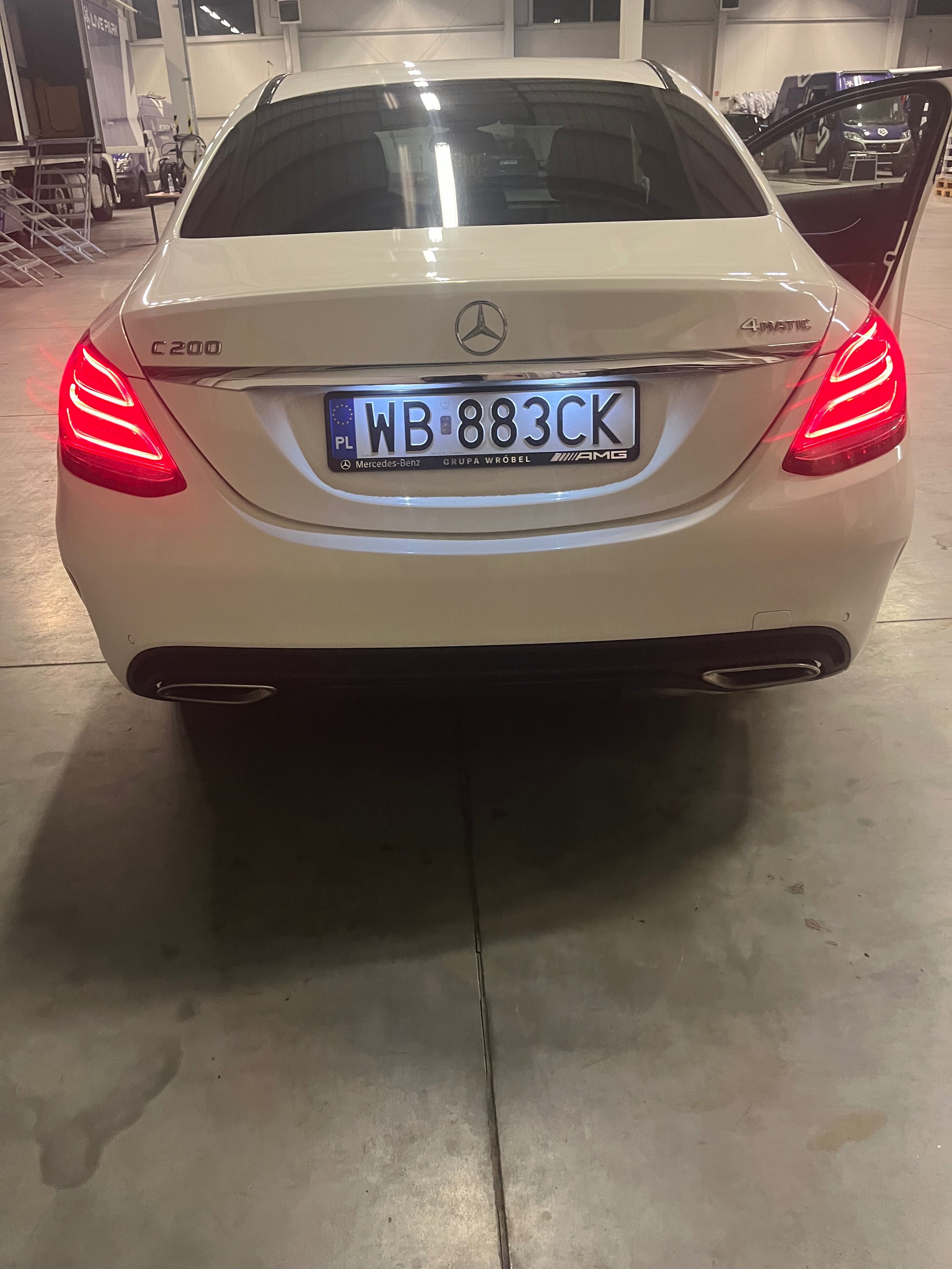 Mercedes-Benz C200 4 Matic
