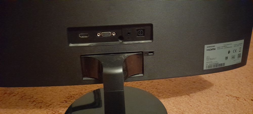 Monitor Samsung C24F390FHU