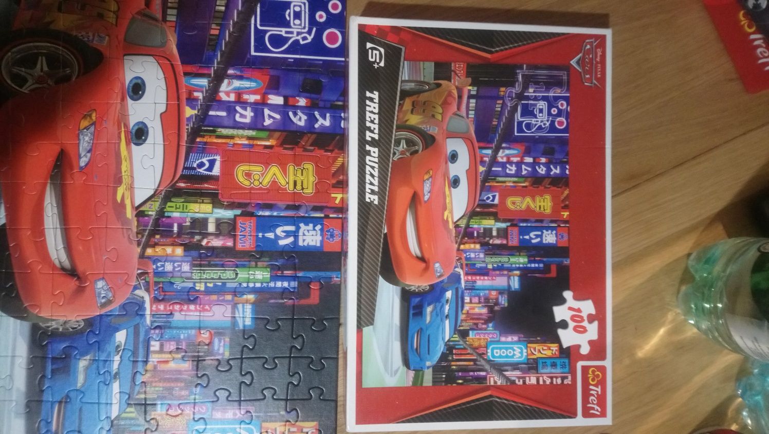 Puzzle auto cars 104 jak nowe trefl 100