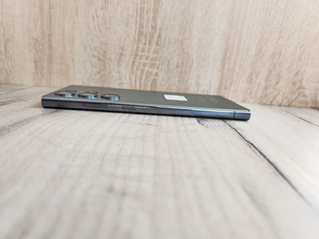 Samsung S23Ultra 12/256Gb, офіційний