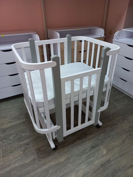 Нові дитячі ліжка із маятником та шухлядою. Круглі ліжка 9 в 1