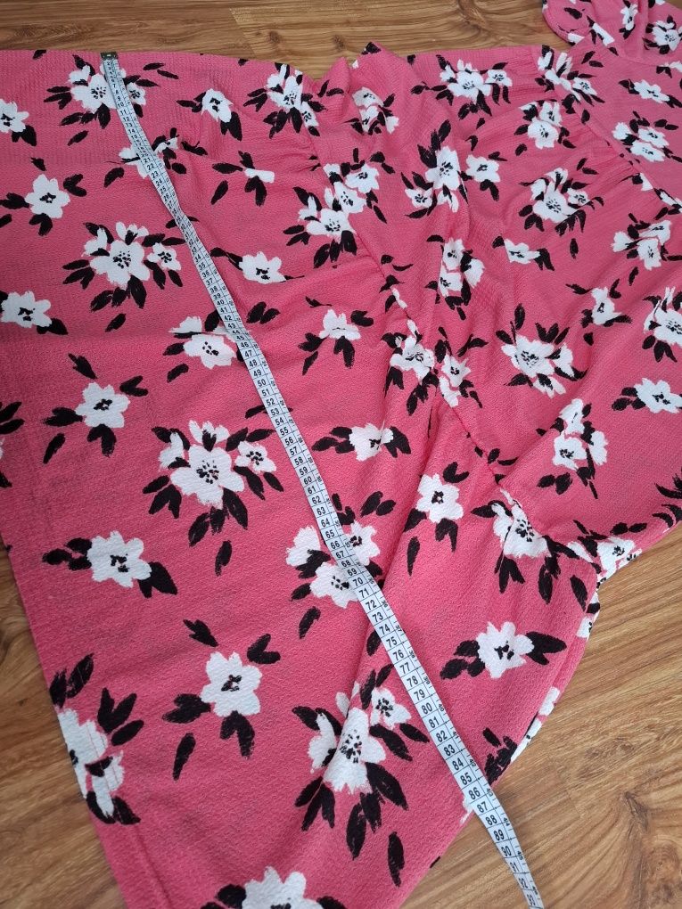 Nowa sukienka maxi w kwiaty XXL Sinsay