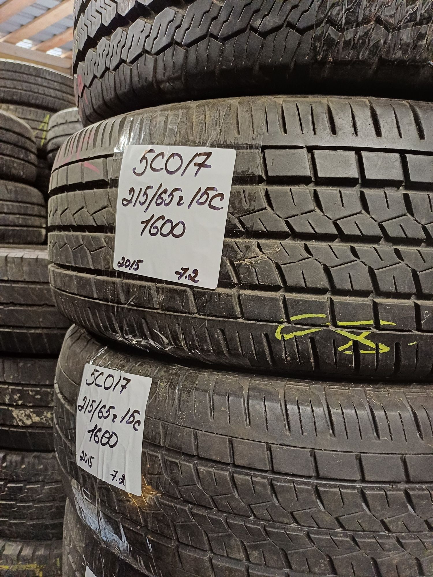 Продам летние шини 215/65 r15 C