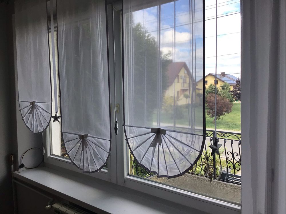 Piękna firanka balkonowa wachlarze kpl