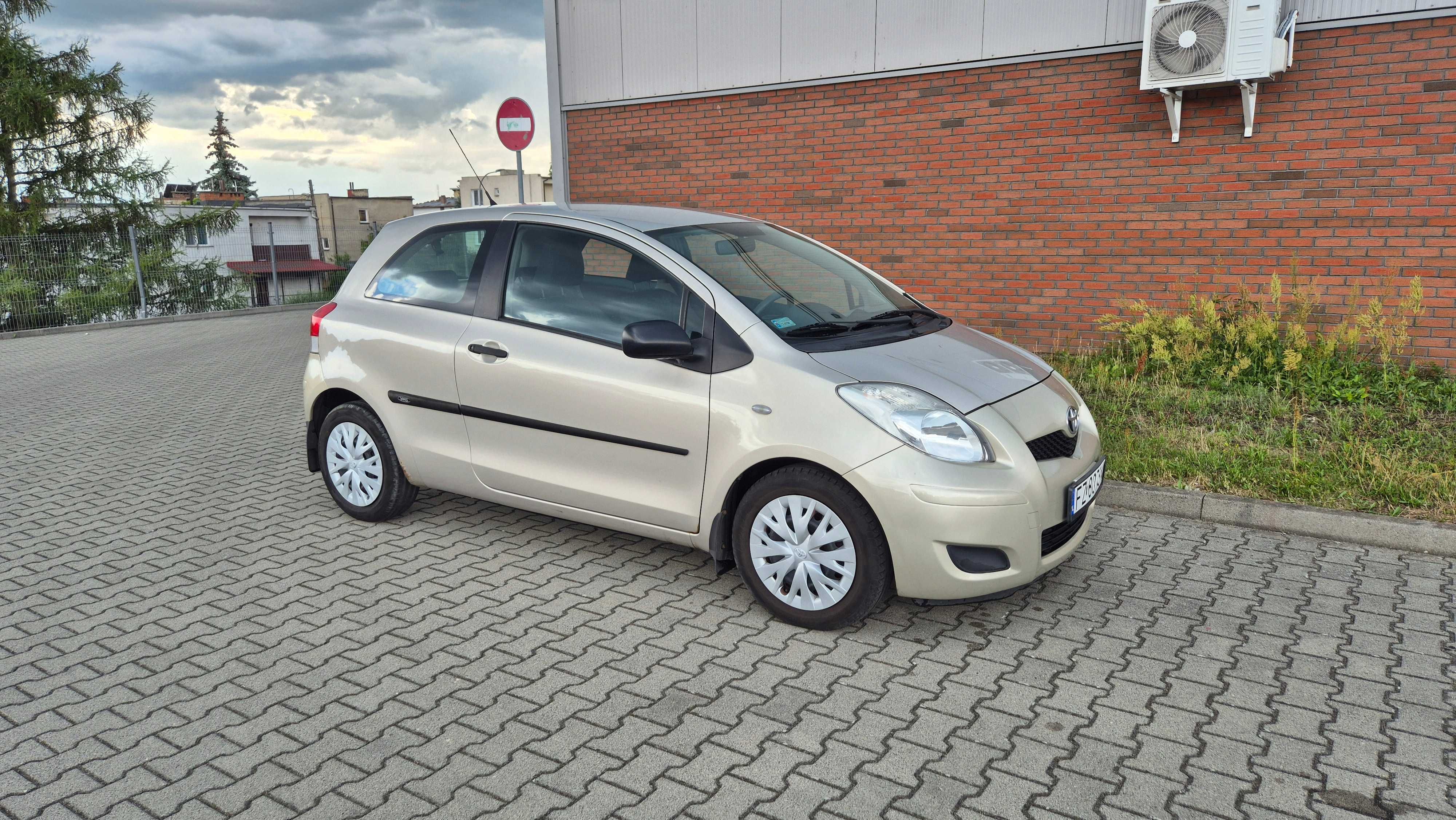 Toyota Yaris 2009 TOYOTA YARIS 1.33 Polska Zielona Góra