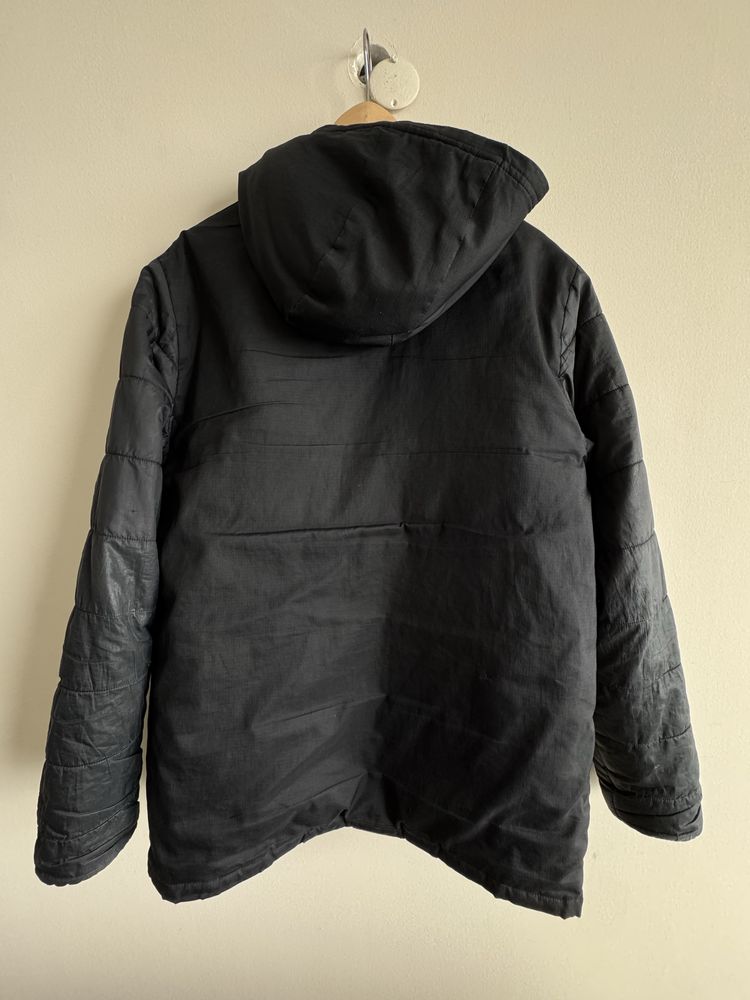 Casaco preto Adidas com capuz