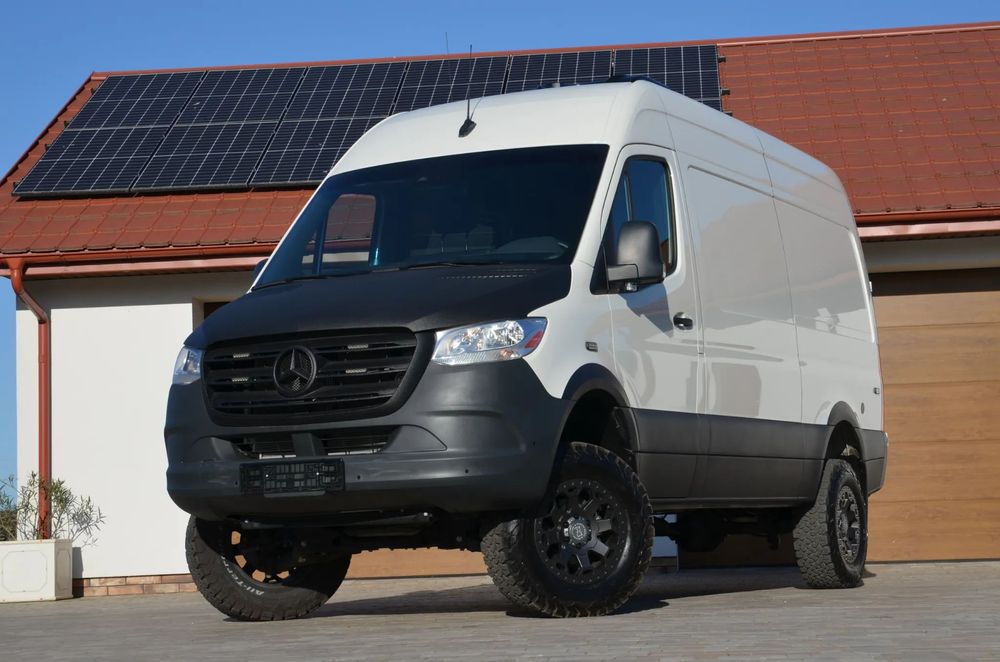 Mercedes-Benz Sprinter 4x4  Mercedes Sprinter Kamper 4X4 3.0D V6 2022 kat.B !