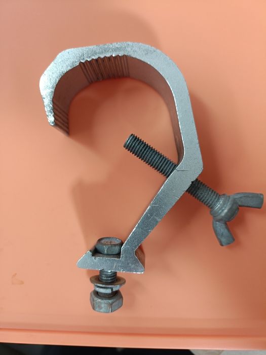 Braçadeira, grampo, clamp para sharpy 7r