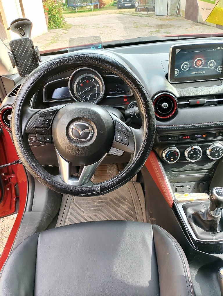 Sprzedam Mazda CX3