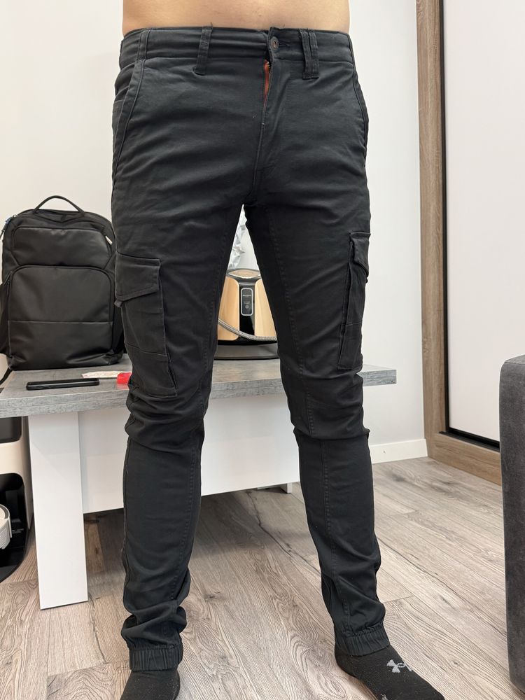 Spodnie męskie cargo w32 l36 jack&jones