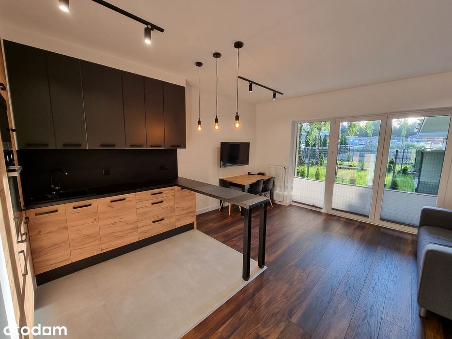 Apartament  40m2, kawalerka ogródek miejsce parkingowe wysoki standard