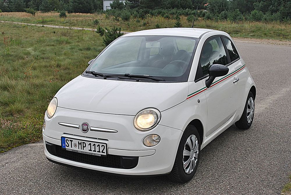 Fiat 500 Z Niemiec Elektryka Bezwypadkowy Czerwony środek