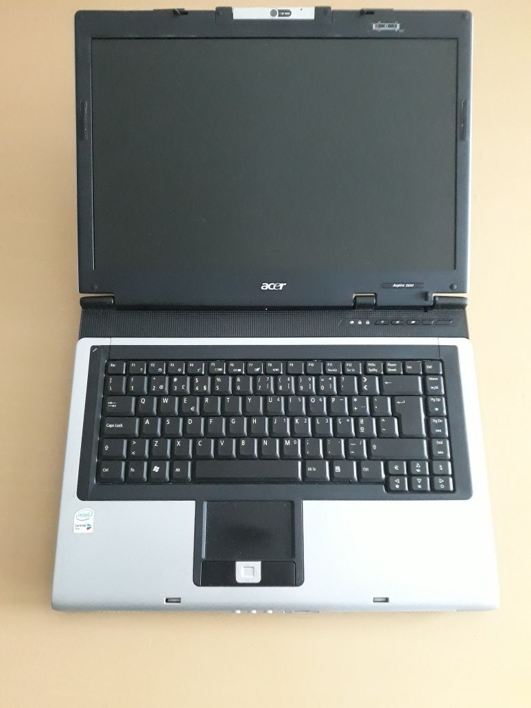 Acer Aspire 5600 para peças