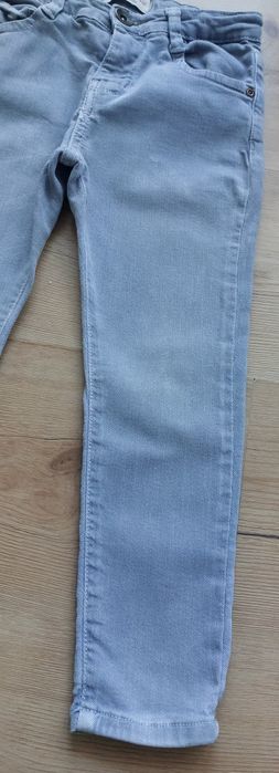 Spodnie jensy szare 110 Zara boys dżinsy elastyczne