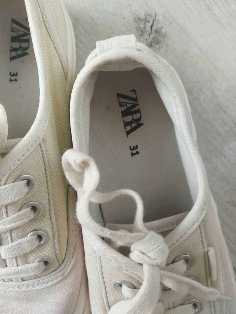 Кеди 31 р фірми Zara